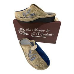 La Maison De L'Espadrille 4206